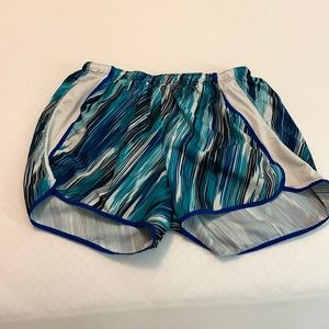 Champion athletic shorts size M